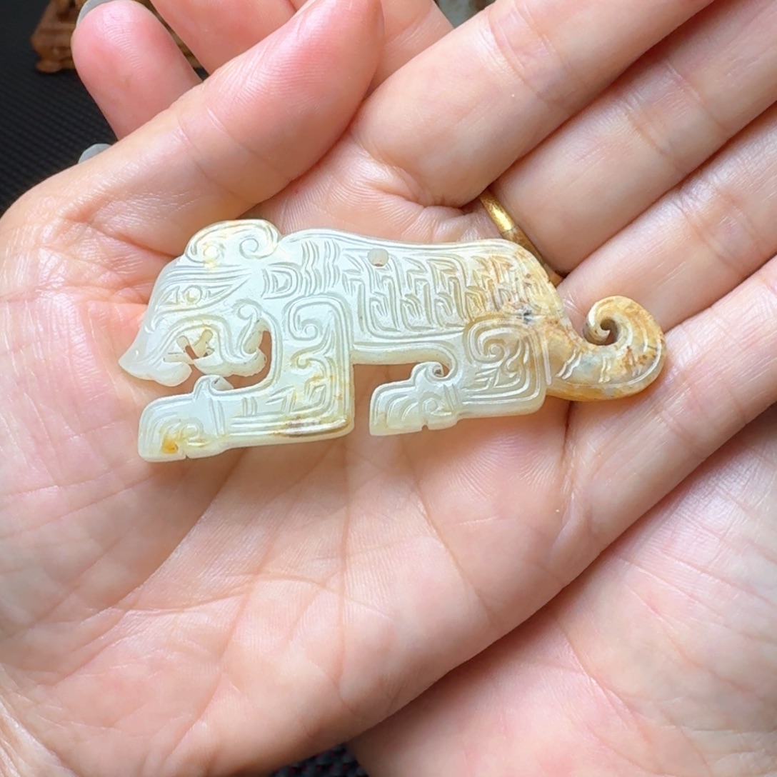 和田玉未镶嵌挂件