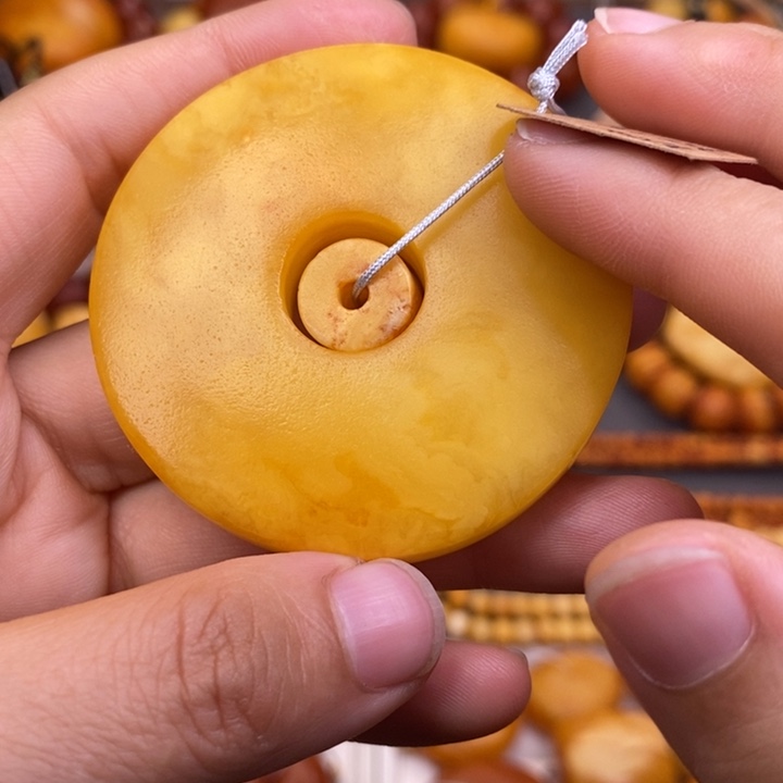 蜜蜡未镶嵌裸石蜜蜡X