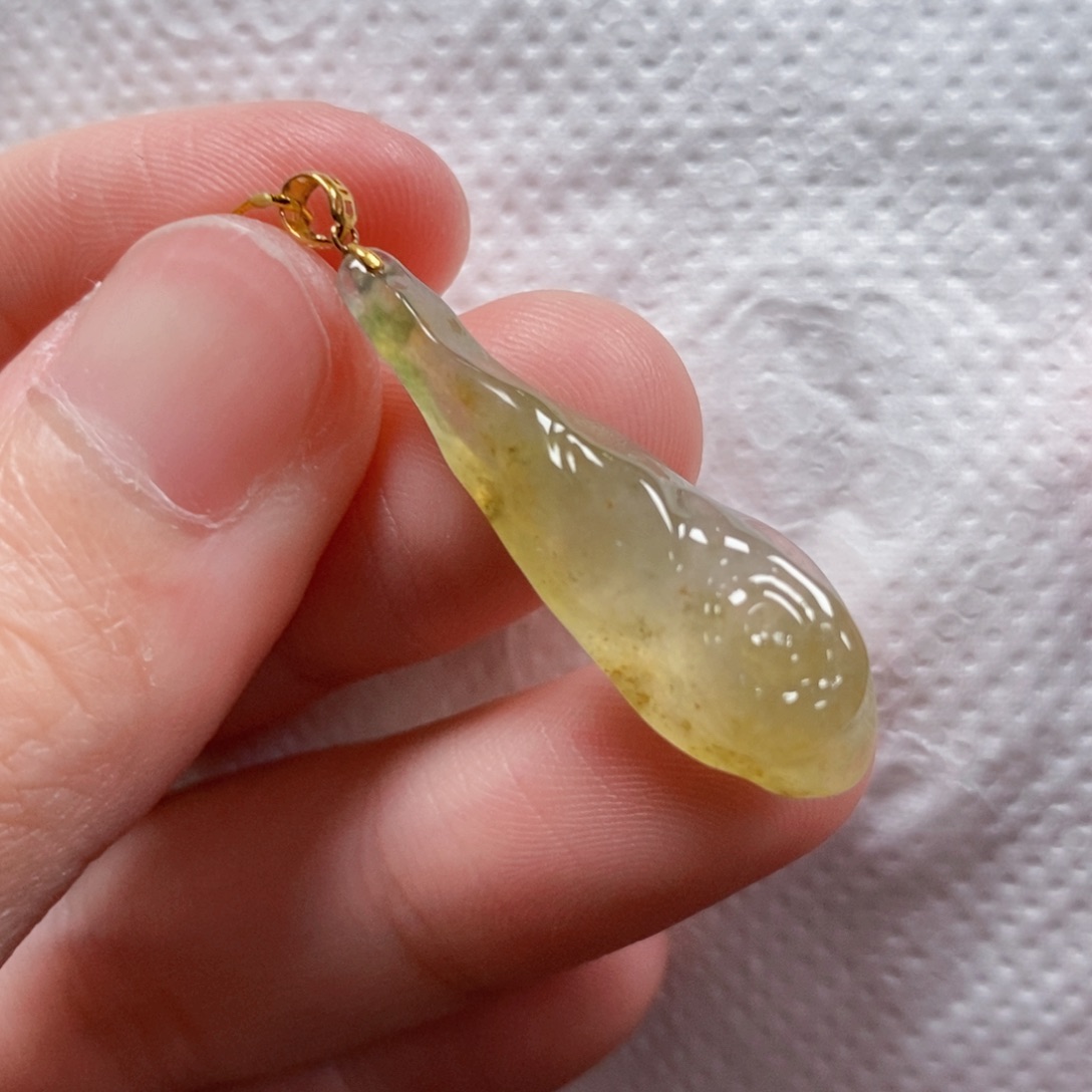 【闪购商品】翡翠吊坠(不含链)未镶嵌7936