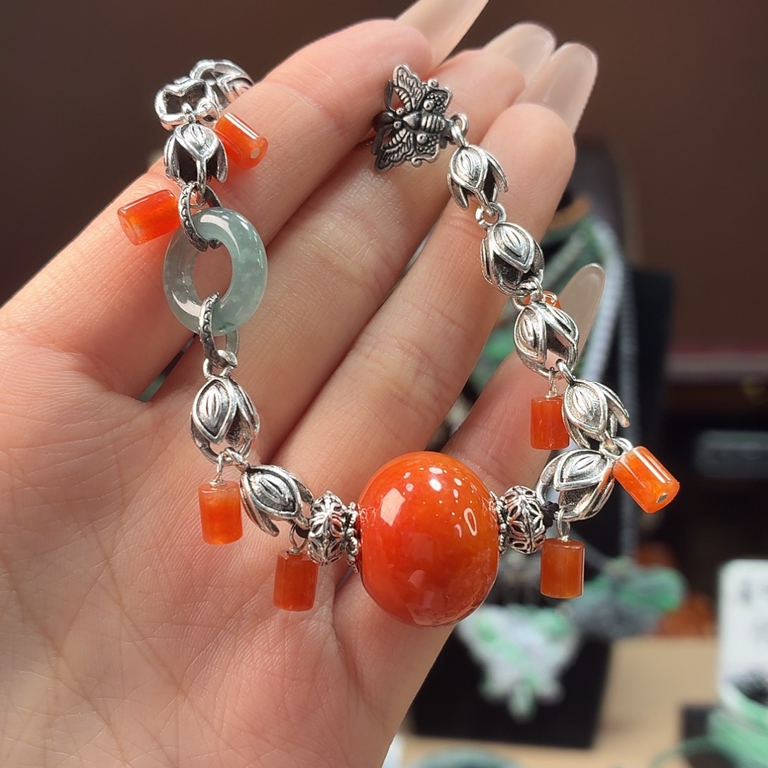 翡翠未镶嵌耳饰手串