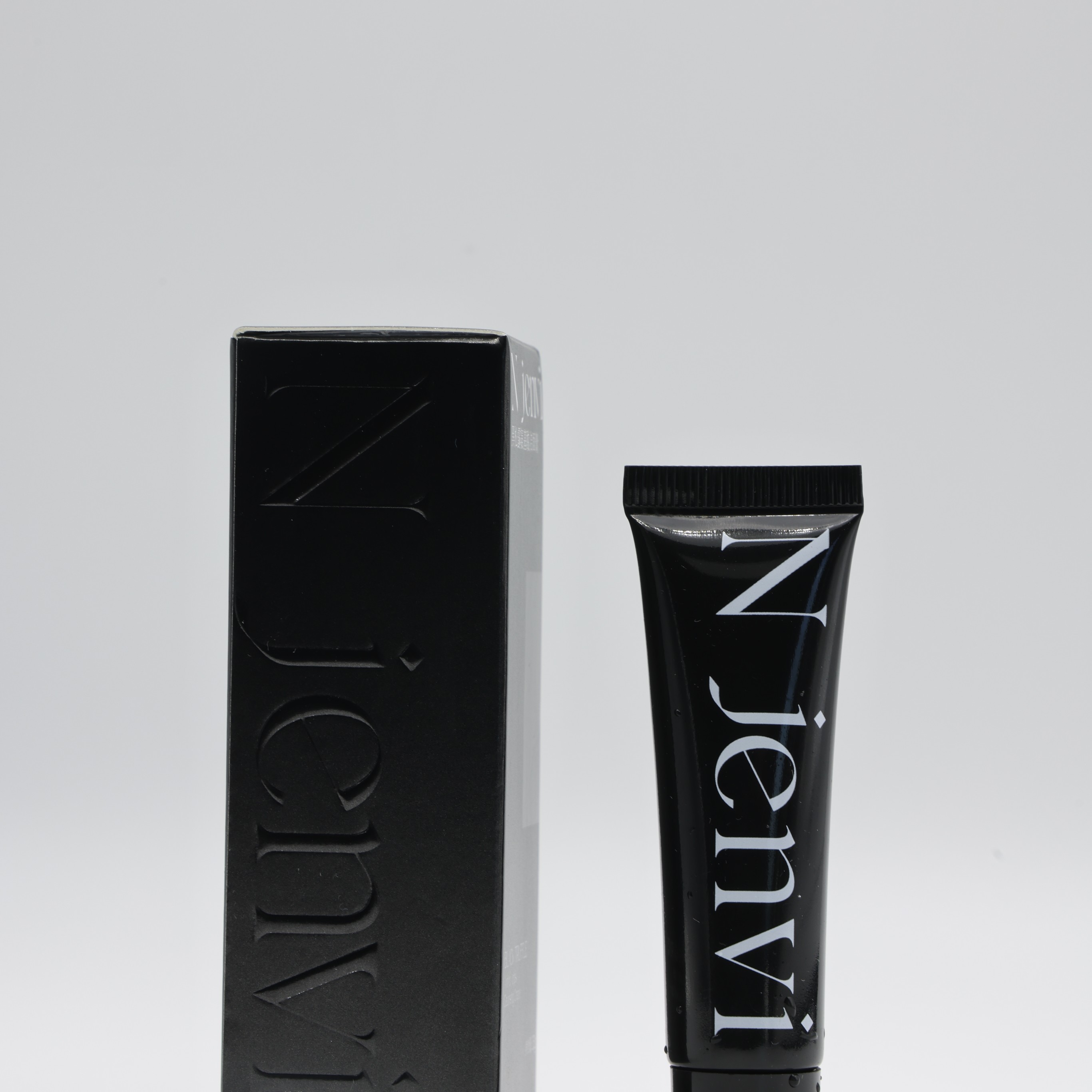 简芙 黑松露氨基酸洁面膏15g