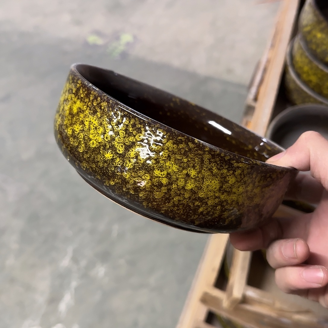 ：默认有孔，福利满15元发：