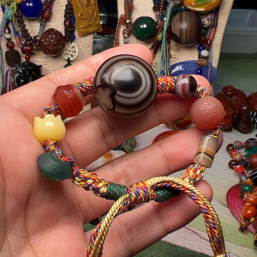 玛瑙/玉髓颈饰未镶嵌