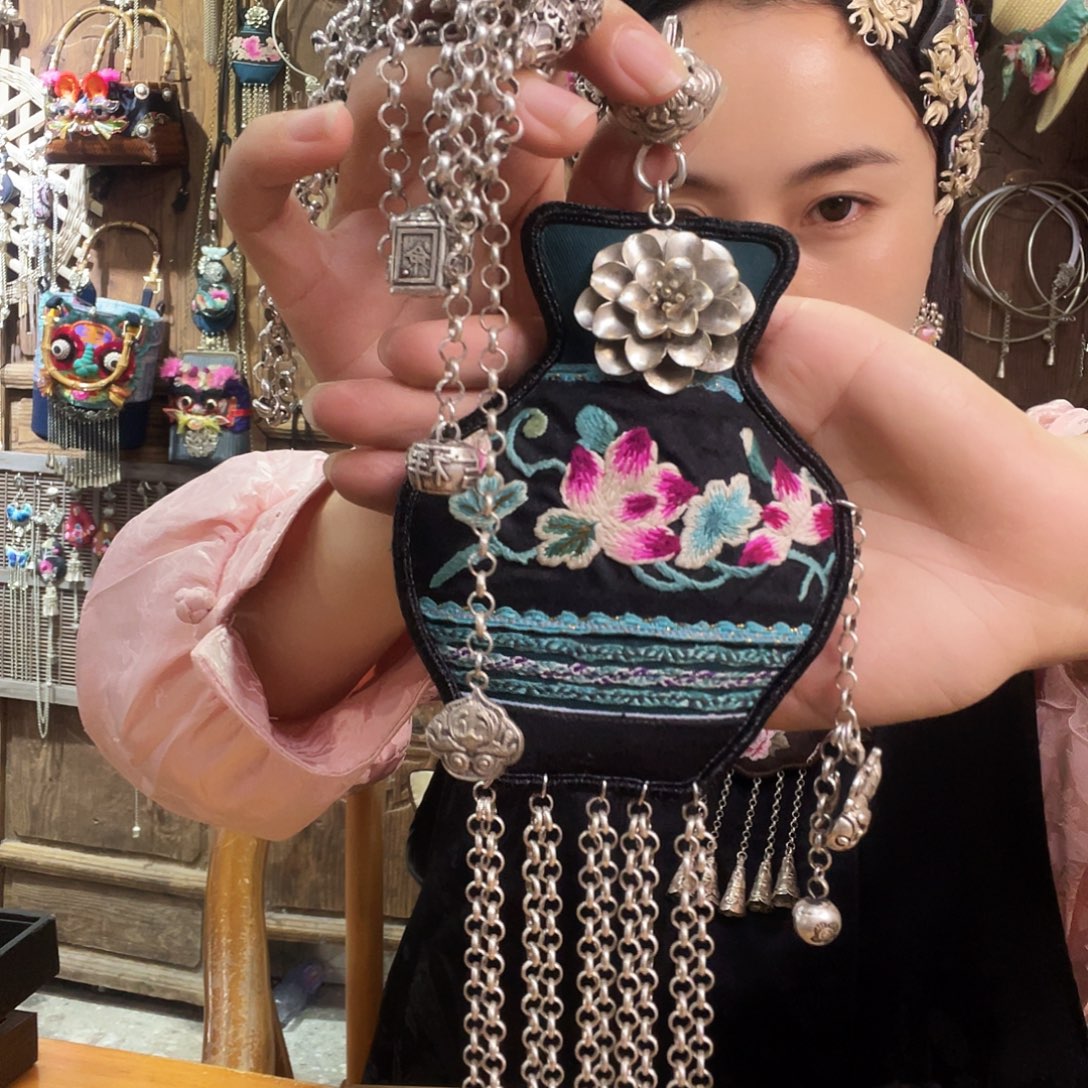 铁合金花岗石项链