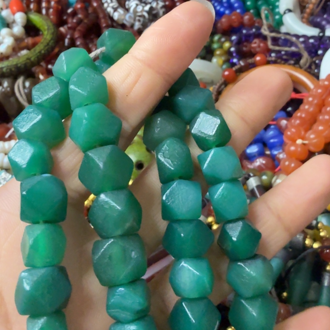 青***坊玛瑙/玉髓未镶嵌颈饰