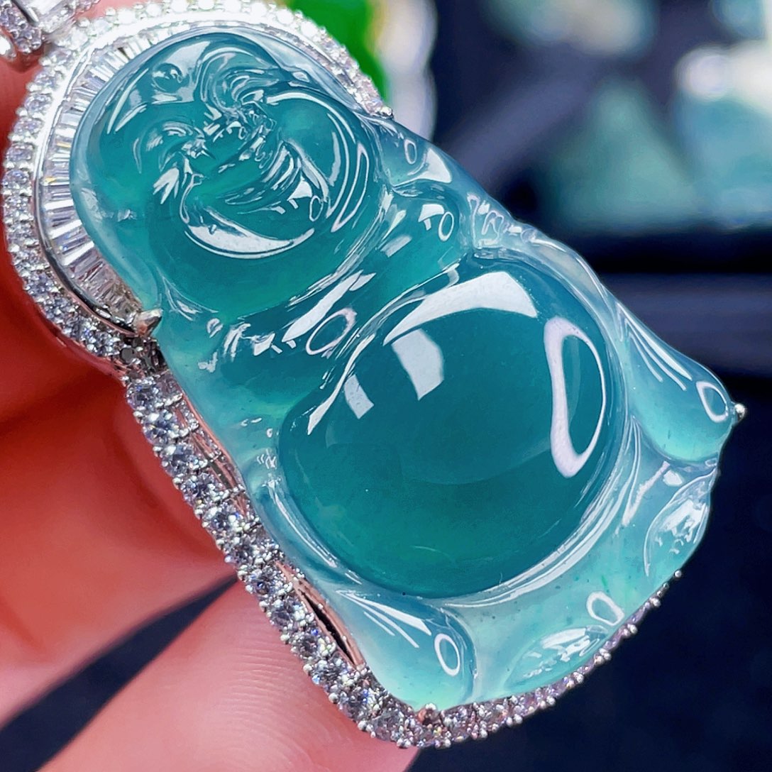 翡翠未镶嵌颈饰1，