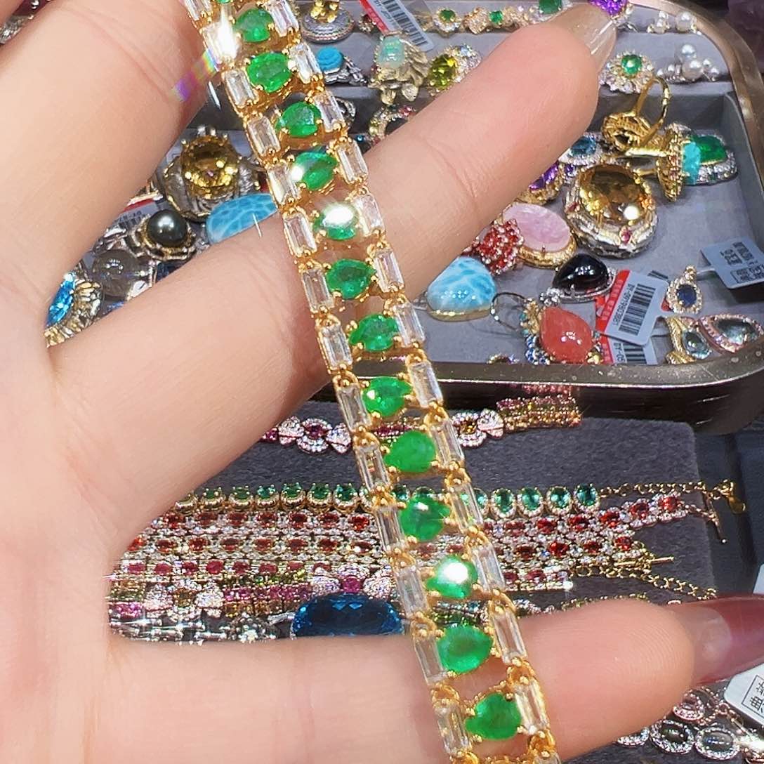 银S925镶嵌祖母绿珠宝奇石