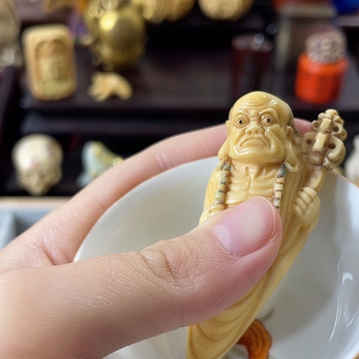 遠***笛瓷片精品雕刻工艺品