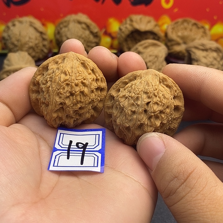 文玩核桃吊坠37绣球