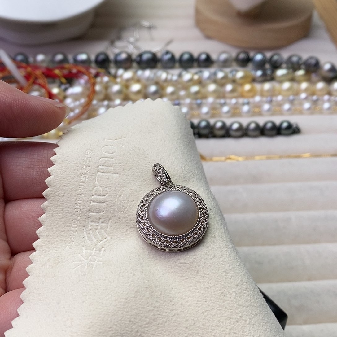 拼合珍珠（马贝珠）颈饰银S925镶嵌