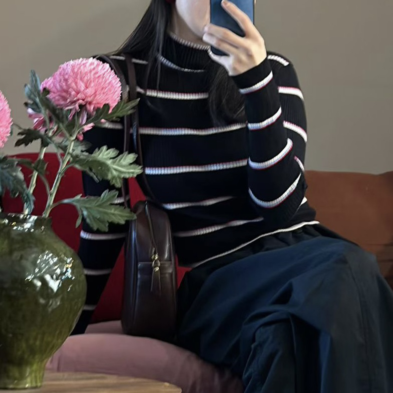 溪宝家  小半高领  短款针织打底衫女 内搭打底衣修身显瘦上衣