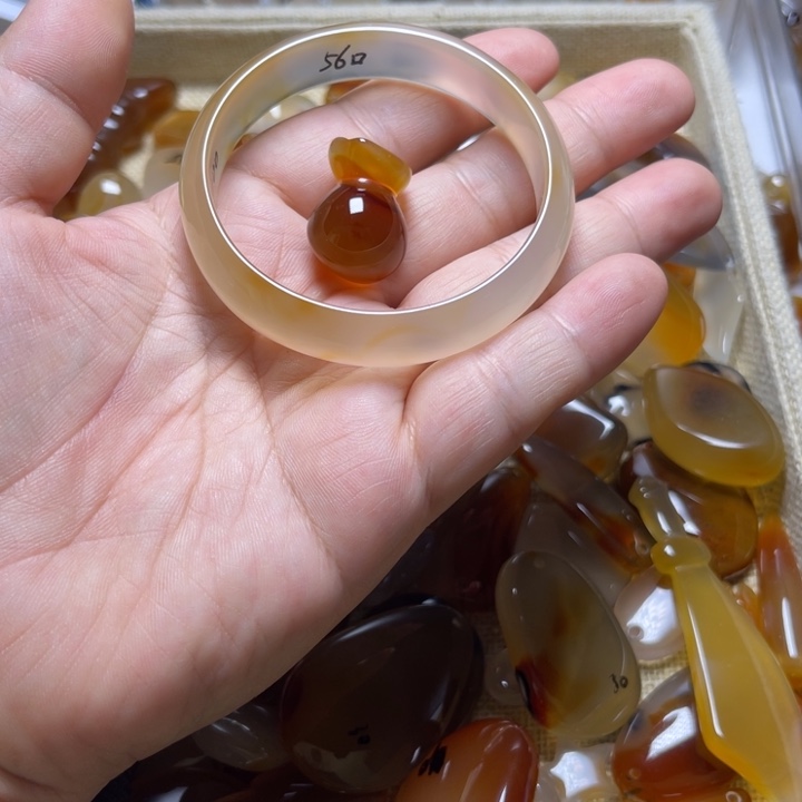 4***6玛瑙/玉髓颈饰未镶嵌002