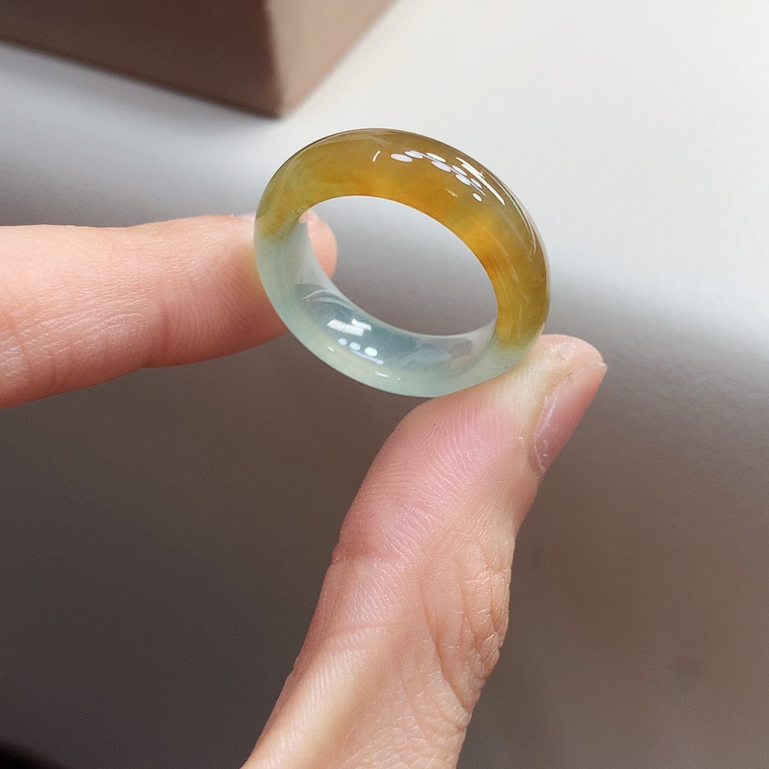 翡翠戒指未镶嵌19号