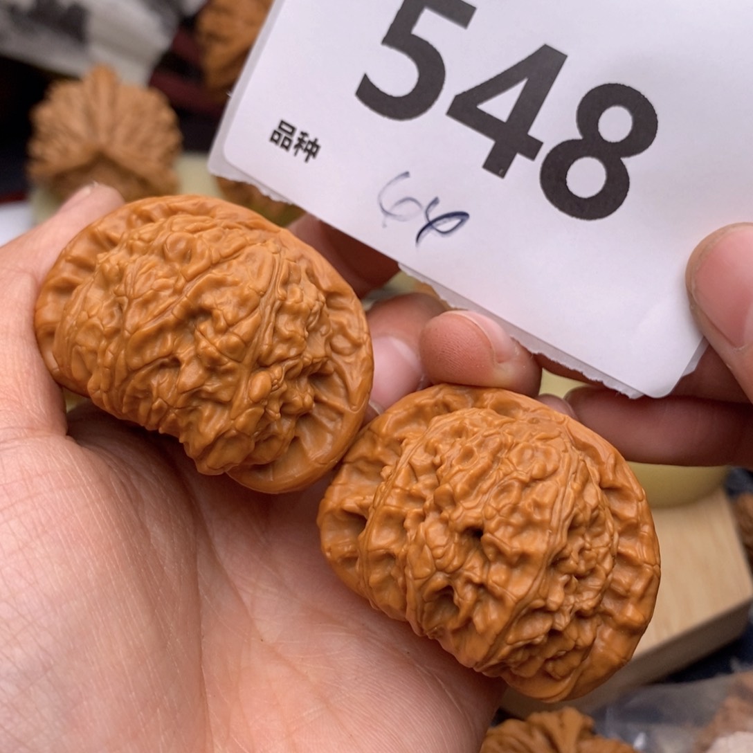 文玩核桃把件548号44白