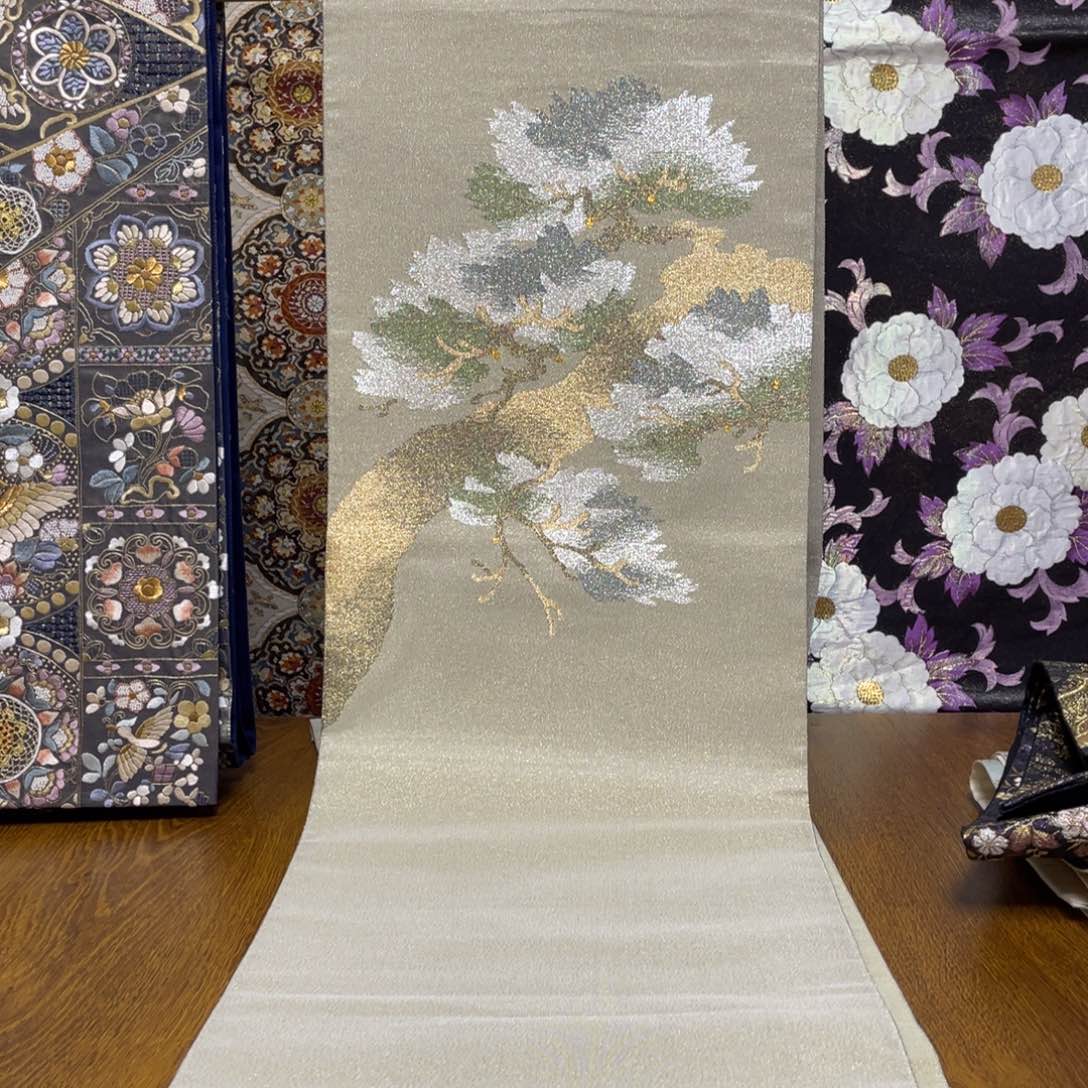 织绣织锦工艺的设计