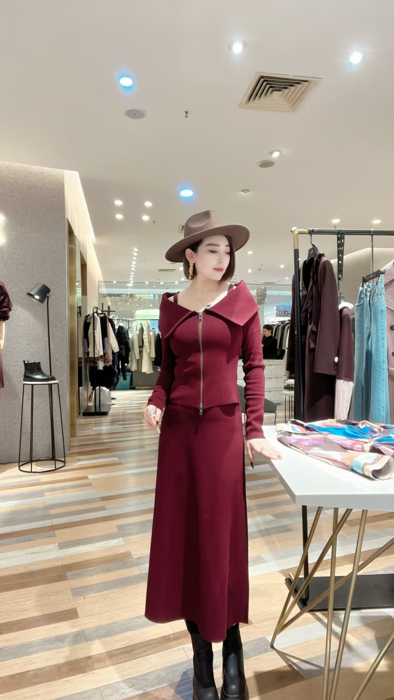 意大利设计师品牌潮牌女装针织衫2F1M35046