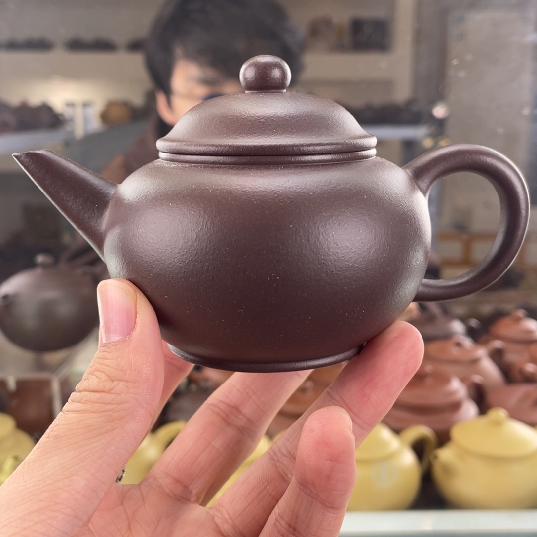 紫砂茶壶170cc大水潭底槽清