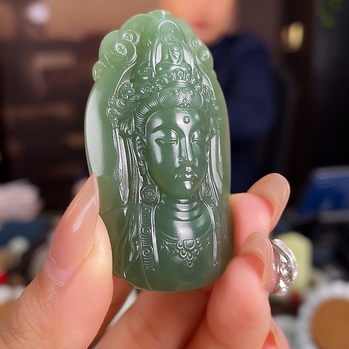 和田玉未镶嵌颈饰定制发货