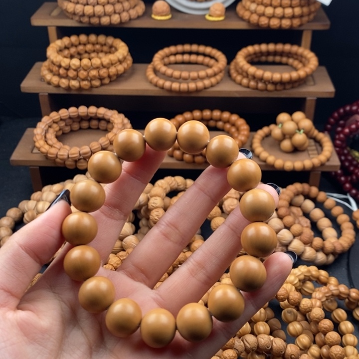 小****猴头核桃吊坠走色大光珠