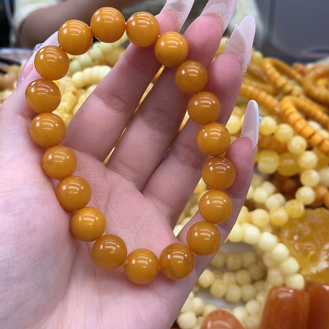 蜜蜡未镶嵌珠宝奇石