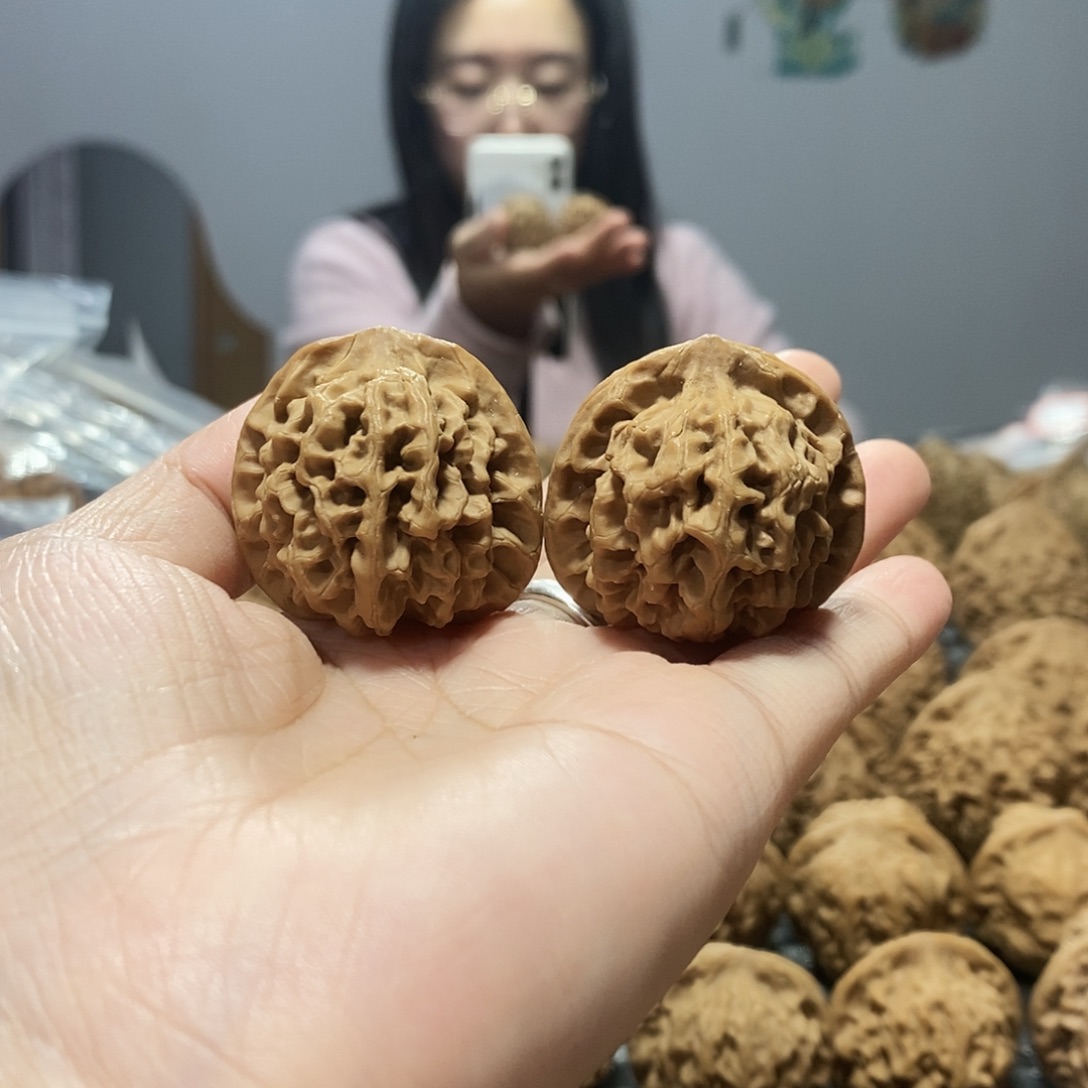 吊坠桃核秦闷35+磕