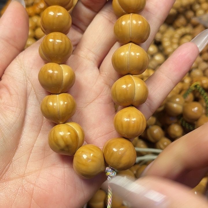 木猴头核桃泛油大屁桃卡18大
