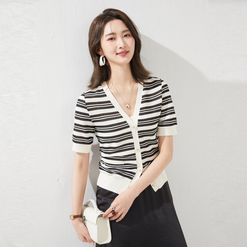 【九月专属】毛针织衫XK211576B899