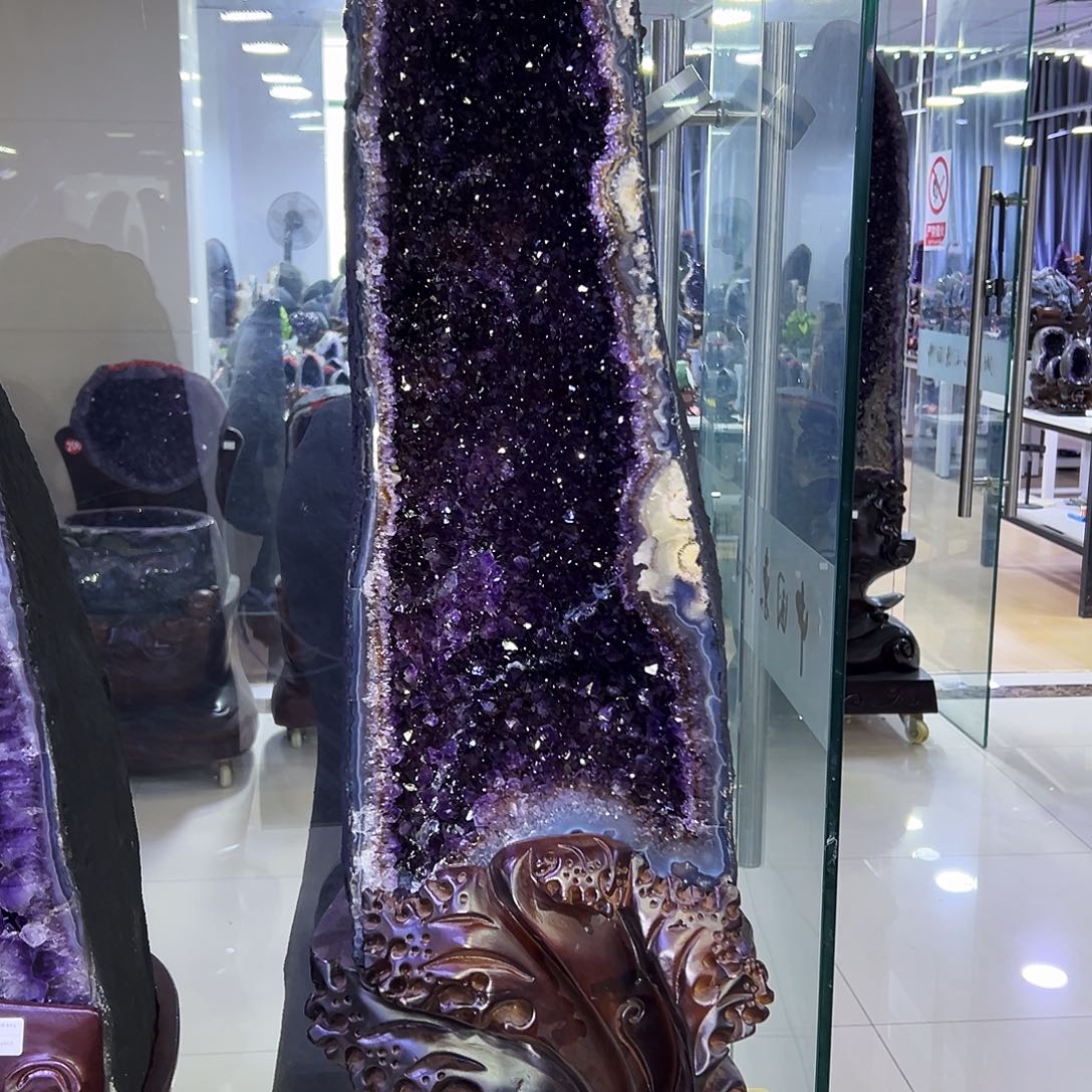 紫晶未镶嵌大型摆件（非配饰）