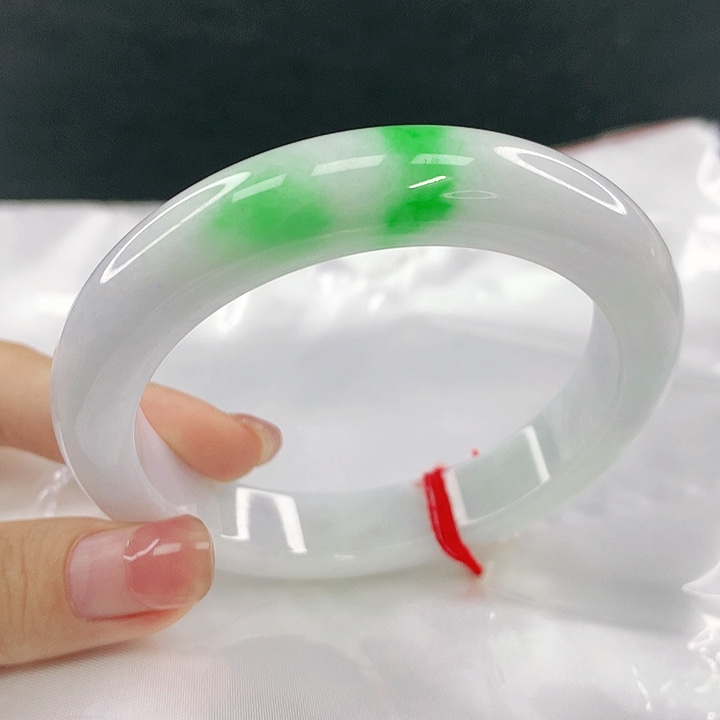 翡翠未镶嵌手镯圈58.8，64014