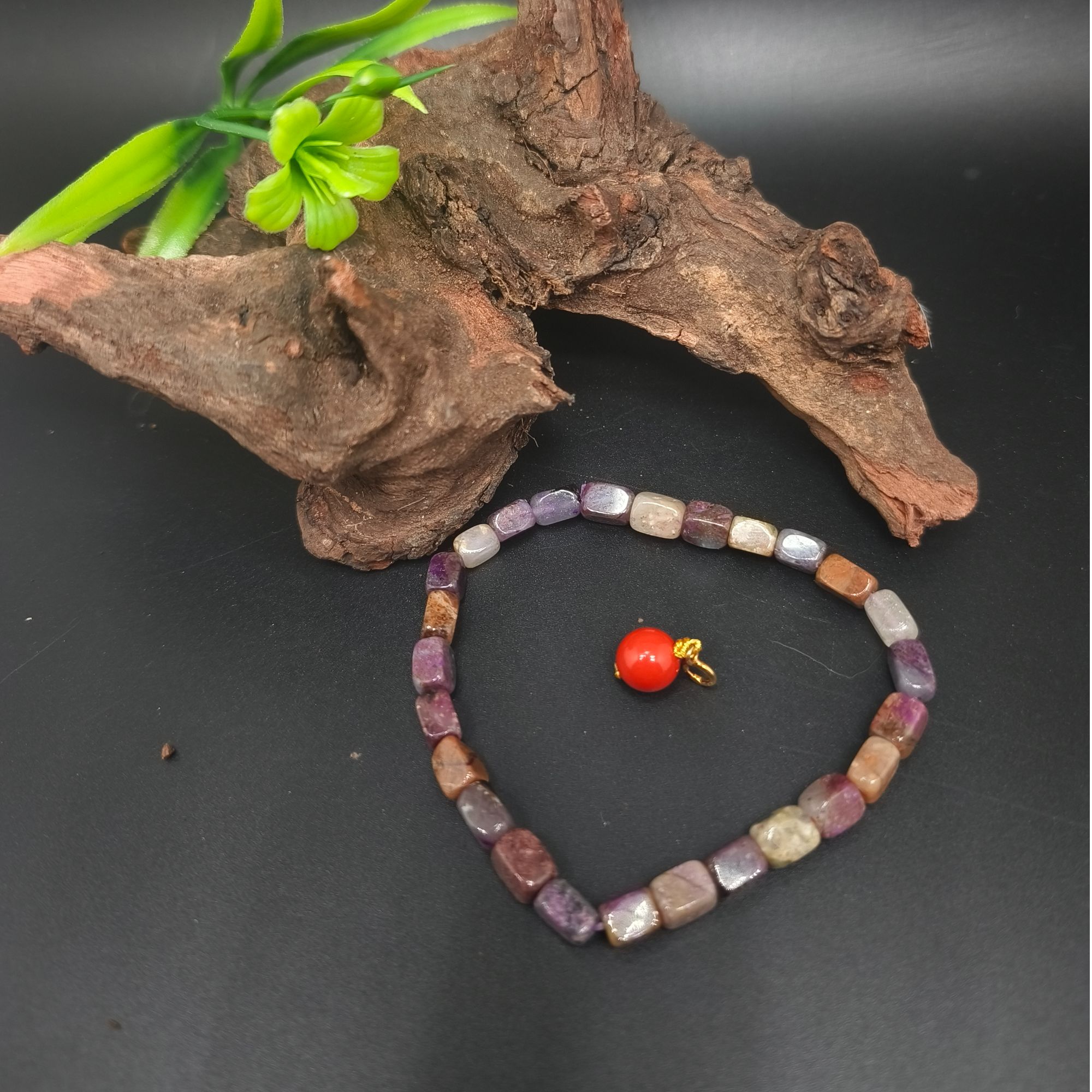 天然辰砂天然辰砂含辰砂舒俱来泥地手链多样性发一SJL238