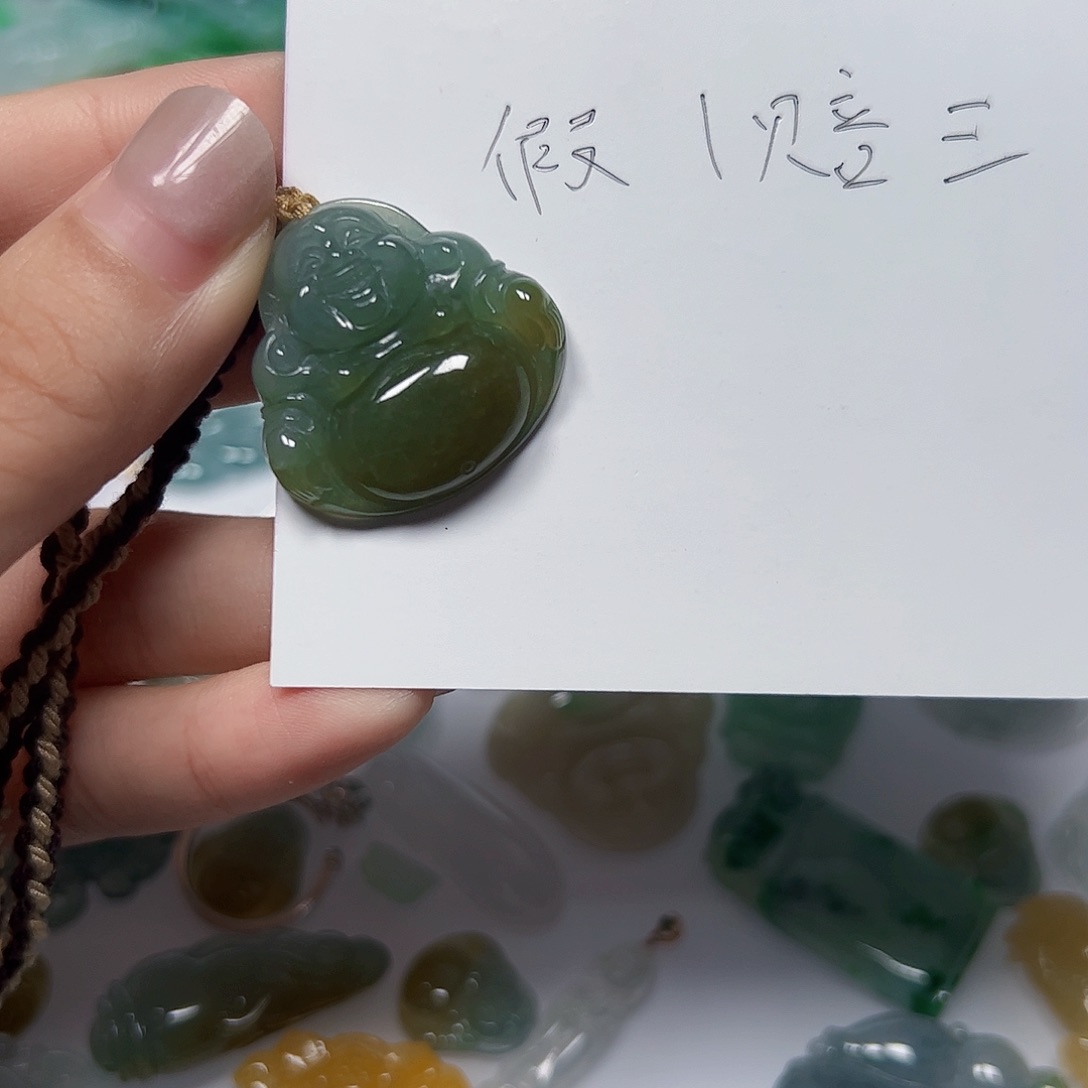 翡翠未镶嵌颈饰天然A货翡翠