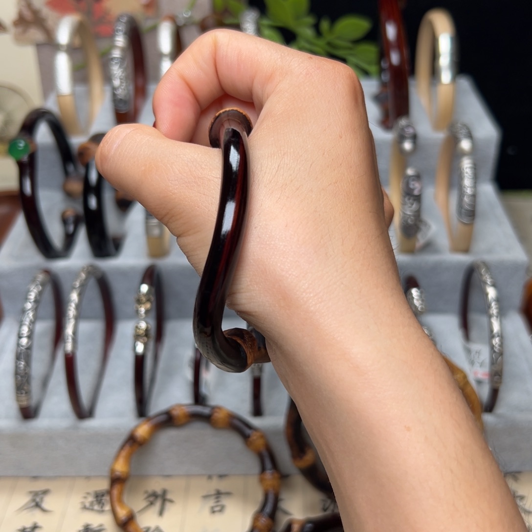 骑****藤类手串/手链黑藤