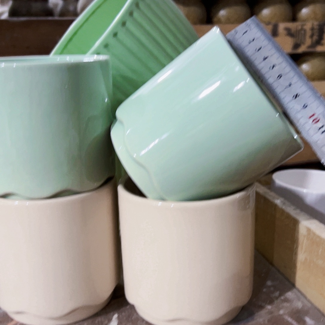 有孔，外贸尾单陶瓷花盆凑单10米包邮