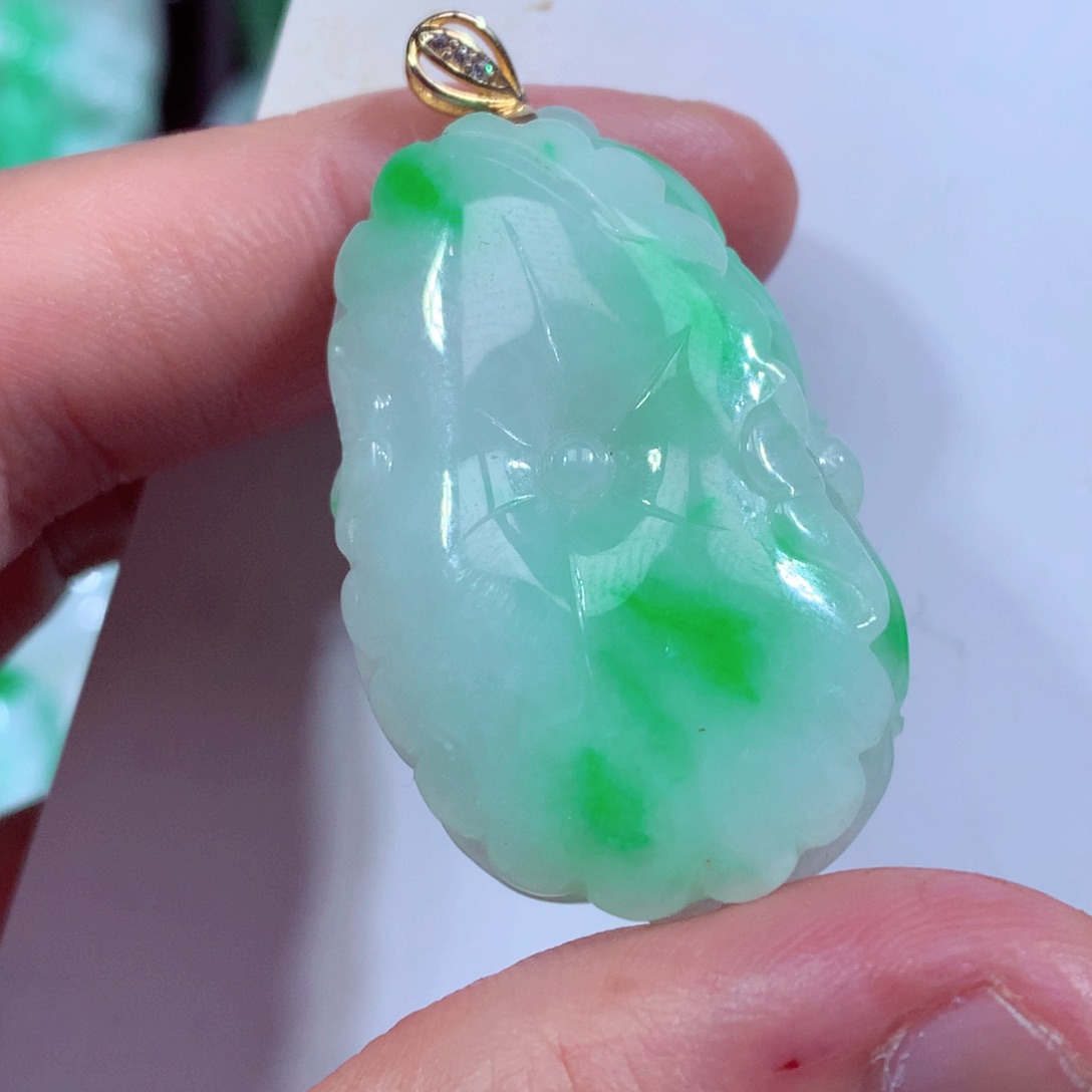 翡翠颈饰未镶嵌缅甸翡翠