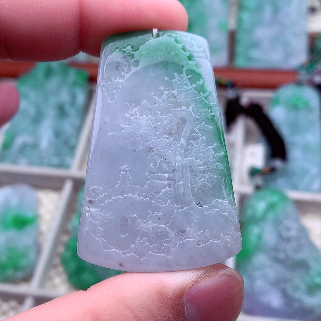 翡翠未镶嵌吊坠(不含链)