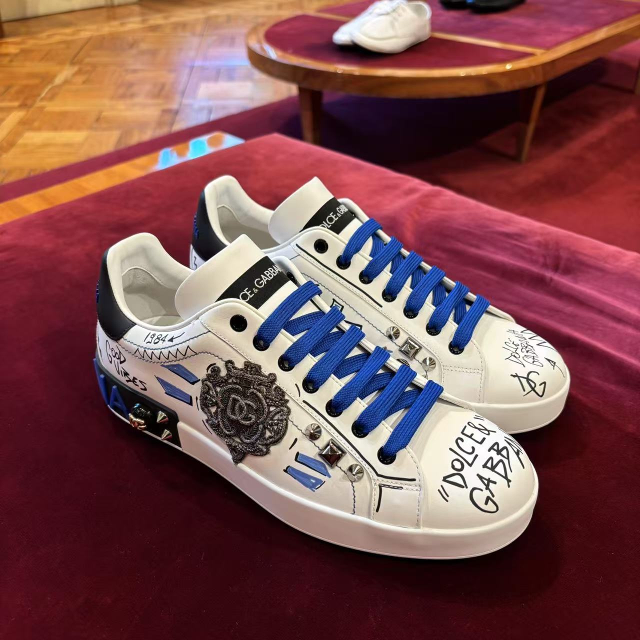 【CC在欧洲】  D....G  新款  鞋子