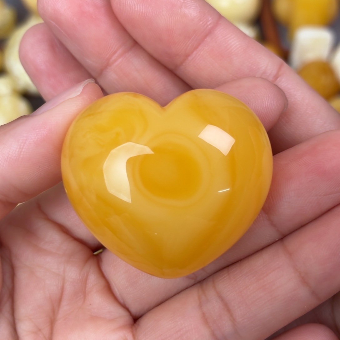 蜜蜡未镶嵌吊坠(不含链)屁桃