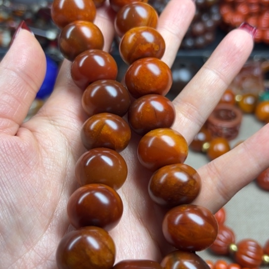 玛瑙/玉髓颈饰未镶嵌