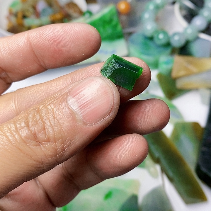 翡翠散珠天然翡翠A货