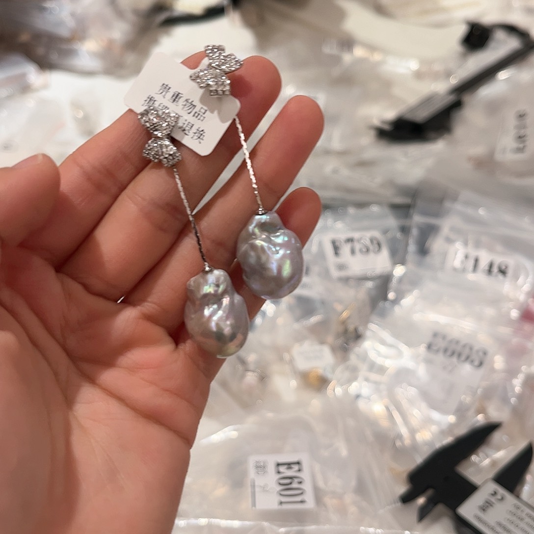 淡水珍珠耳饰合金
