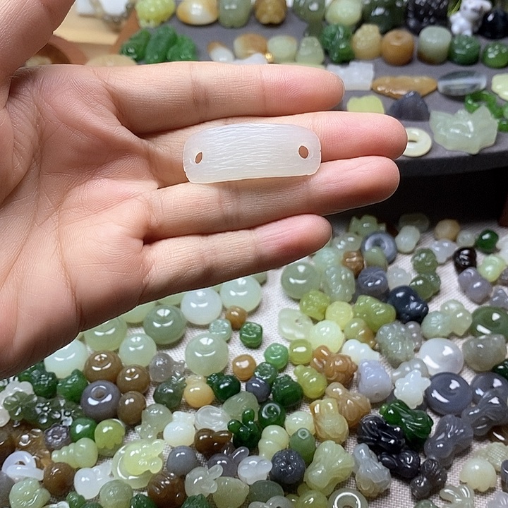 未镶嵌和田玉挂件手牌