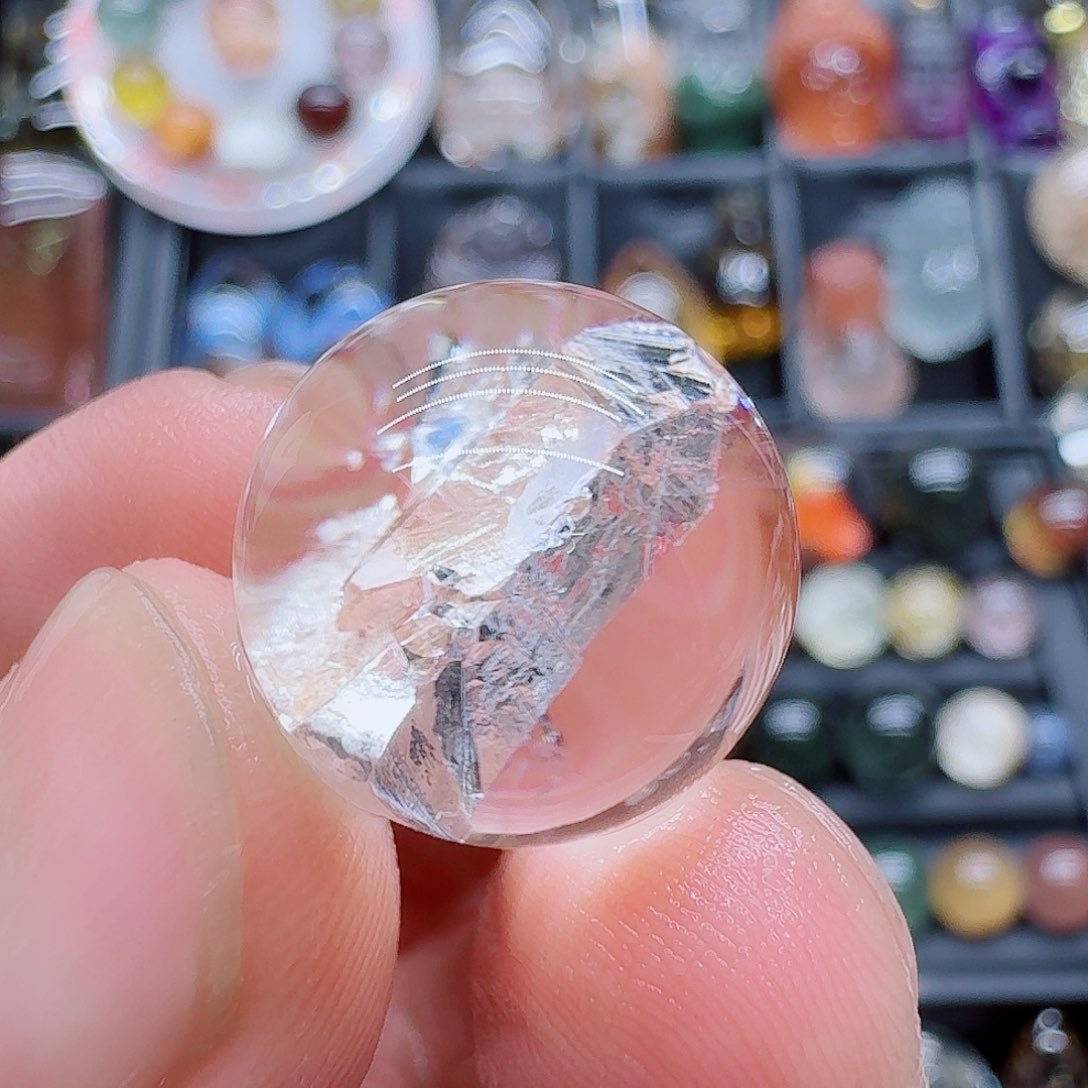 单株……未镶嵌水晶