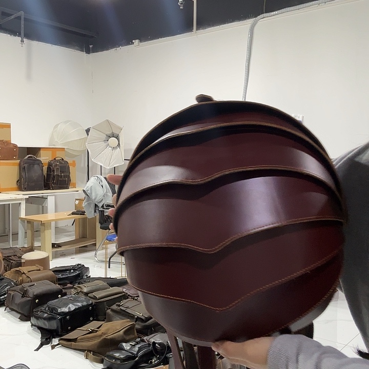 小牛皮（革）牛皮（革）头层牛皮537