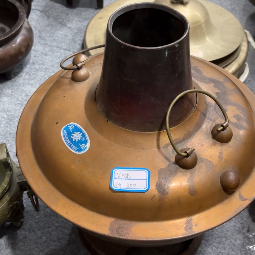 木同火锅一个完整全勤的