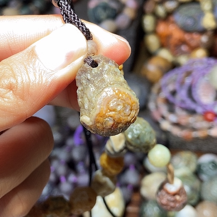 玛瑙/玉髓珠宝半成品未镶嵌烧*草