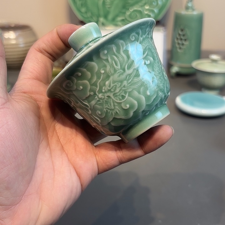 瓷片龙泉青瓷福利青瓷