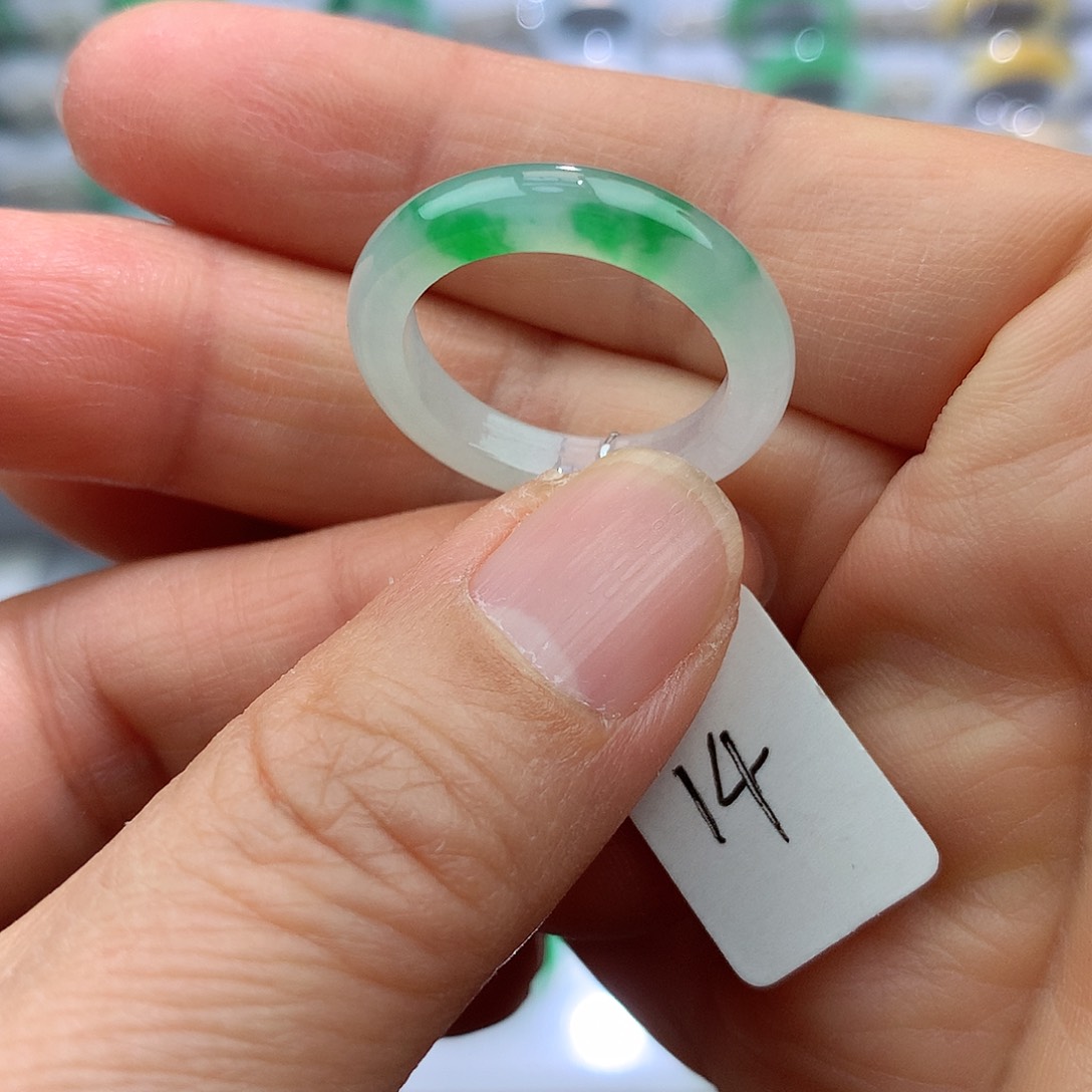 翡翠戒指未镶嵌14号