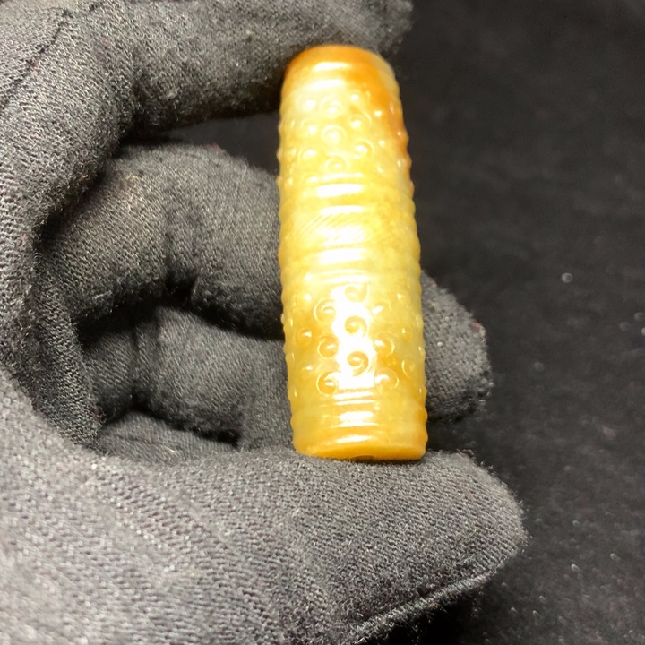 和田玉颈饰未镶嵌强