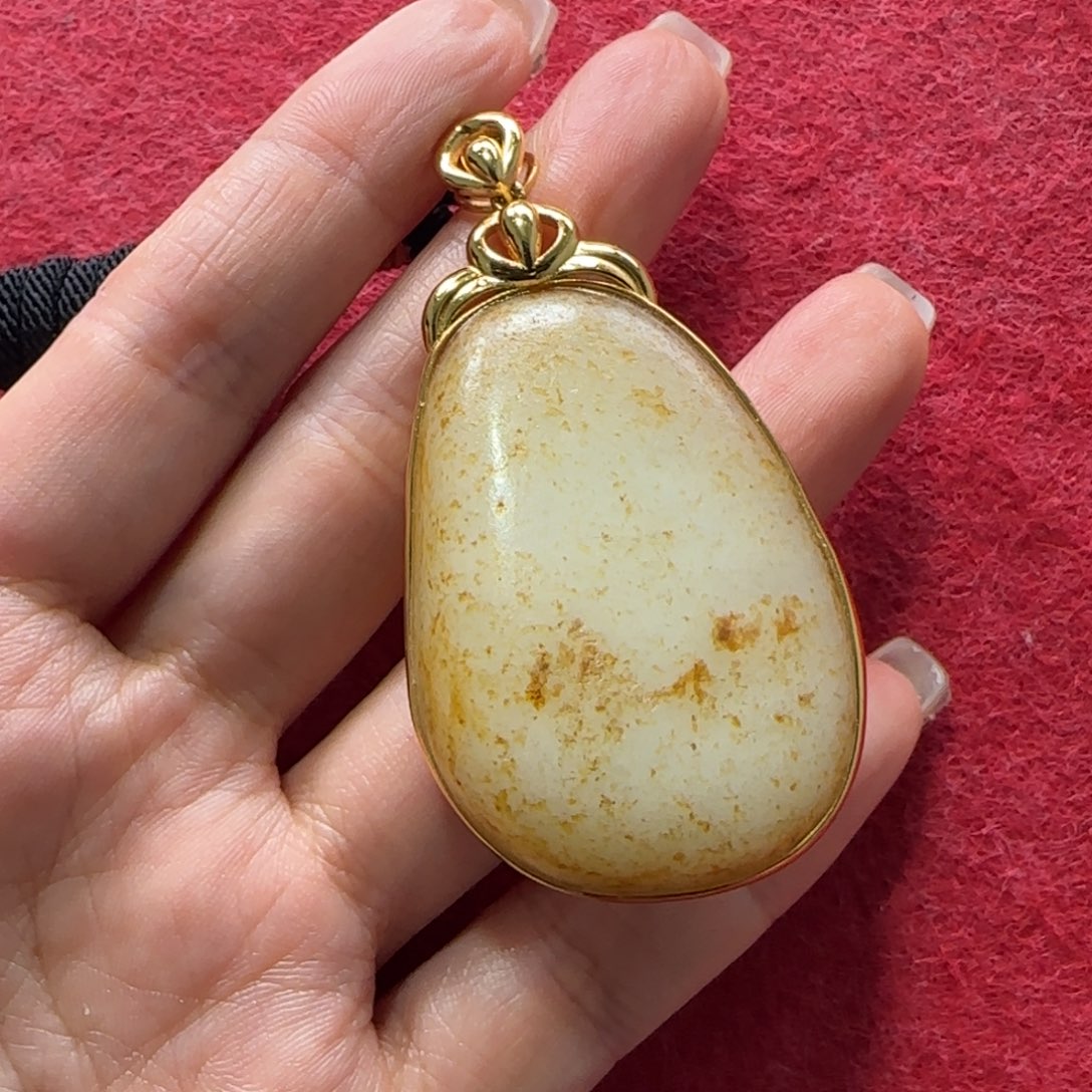 和田玉挂件未镶嵌