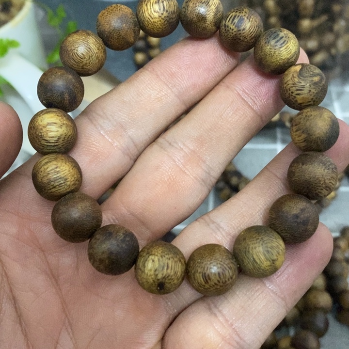 桃***朵沉香手串圆珠单圈12mm12克多样性发1